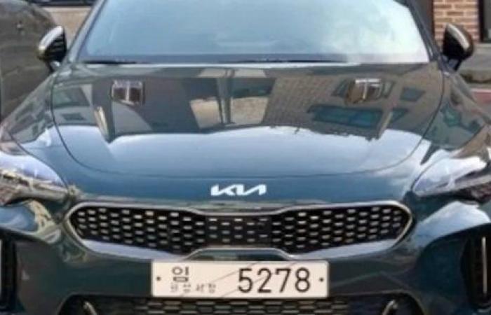 ظهور أول سيارة من كيا تحمل الشعار الجديد.. صور