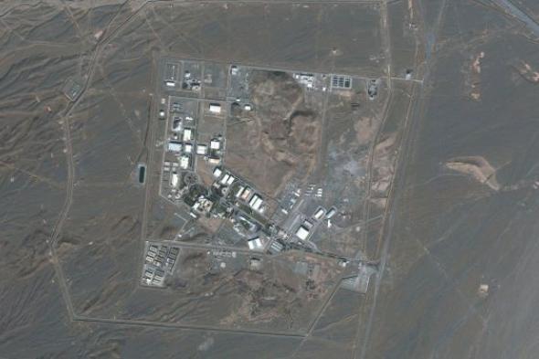 إيران تلاحق مخرب مفاعل نطنز بعد فراره للخارج.. صور