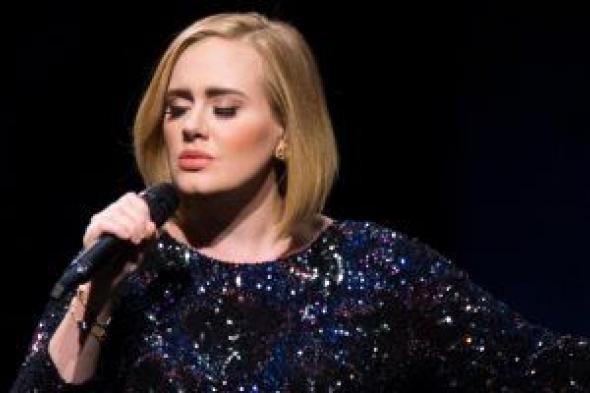 Adele تثير ضجيج اقتراب عرض ألبومها الجديد بعد تغيير صورتها عبر السوشيال ميديا