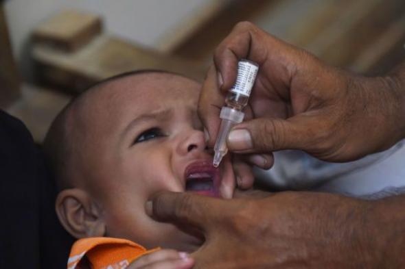 في يومه العالمي... 6 أعراض أولية للإصابة بمرض شلل الأطفال