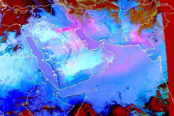 الأرصاد : موجة غبار تداهم الشرقية تصل الرياض