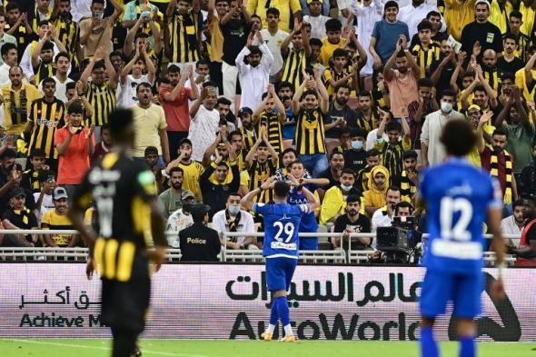 8 بنود تحدد بطل الدوري بين الهلال والاتحاد