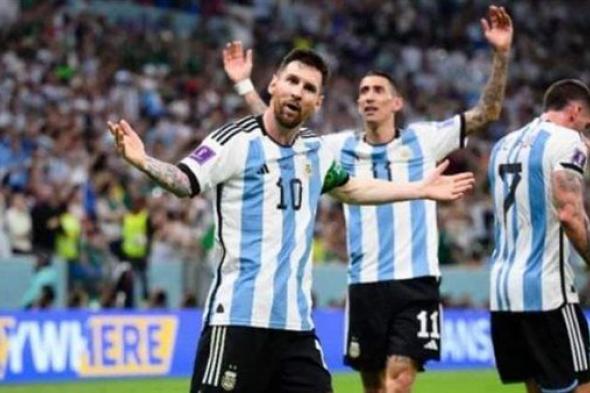 موعد مباراة الأرجنتين وهولندا في ربع نهائي كأس العالمالأربعاء 07/ديسمبر/2022 - 08:12 م
تأهل منتخب الأرجنتين لمواجهة هولندا في دور ربع نهائي كأس العالم 2022 والمقامة في قطر حتى 18 ديسمبر الجاري.