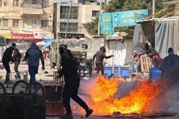 السلطة الفلسطينية تتوجه لمجلس الأمن لإدانة العملية الإسرائيلية في نابلسالأربعاء 22/فبراير/2023 - 09:52 م
استشهد، في وقت سابق من اليوم الأربعاء، 10 فلسطينيين، وأُصيب نحو 100 آخرين خلال اقتحام قوات إسرائيلية لمدينة نابلس شمال الضفة الغربية.