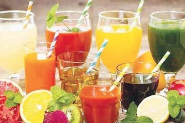 الغذاء والدواء تكشف حقيقة احتواء شراب الفاكهة على مواد كيميائية تدمر العظام