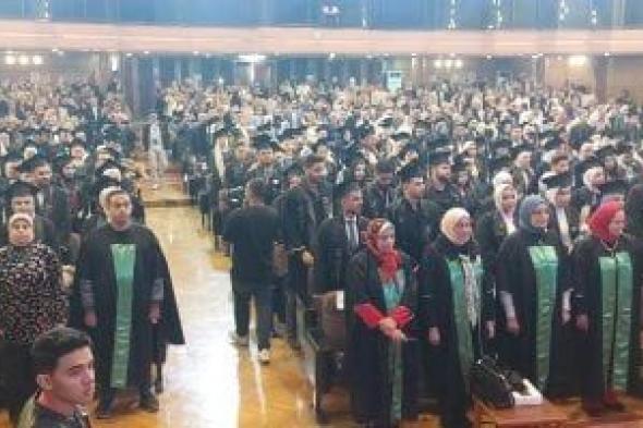 كلية التمريض بجامعة القاهرة تحتفل بتخريج الدفعة 56 بحضور نائب رئيس الجامعة